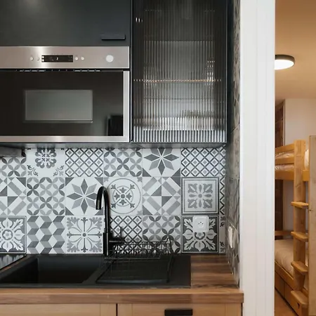 דירה In And Out Bright Alpine Flat With Mountain View